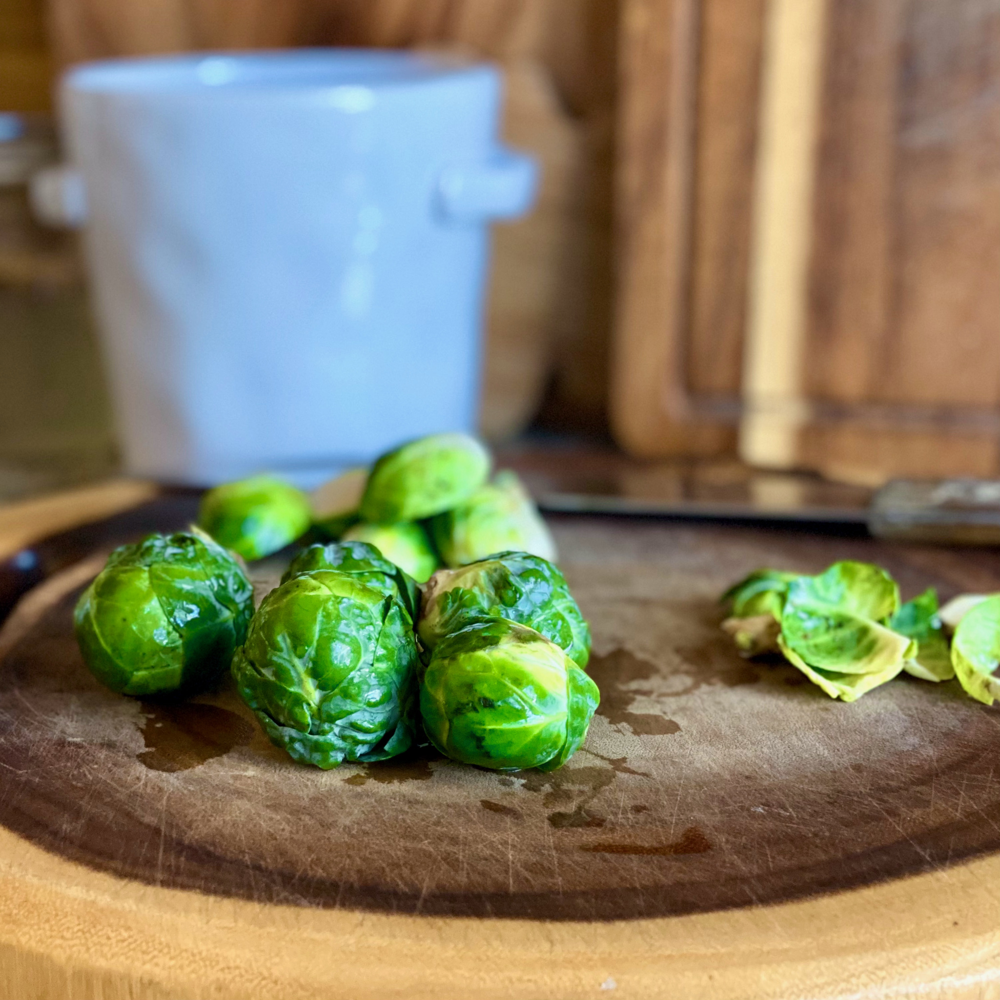 Crispy, Delicious Air Fried Brussels Sprouts With Bang-Bang Sauce ...